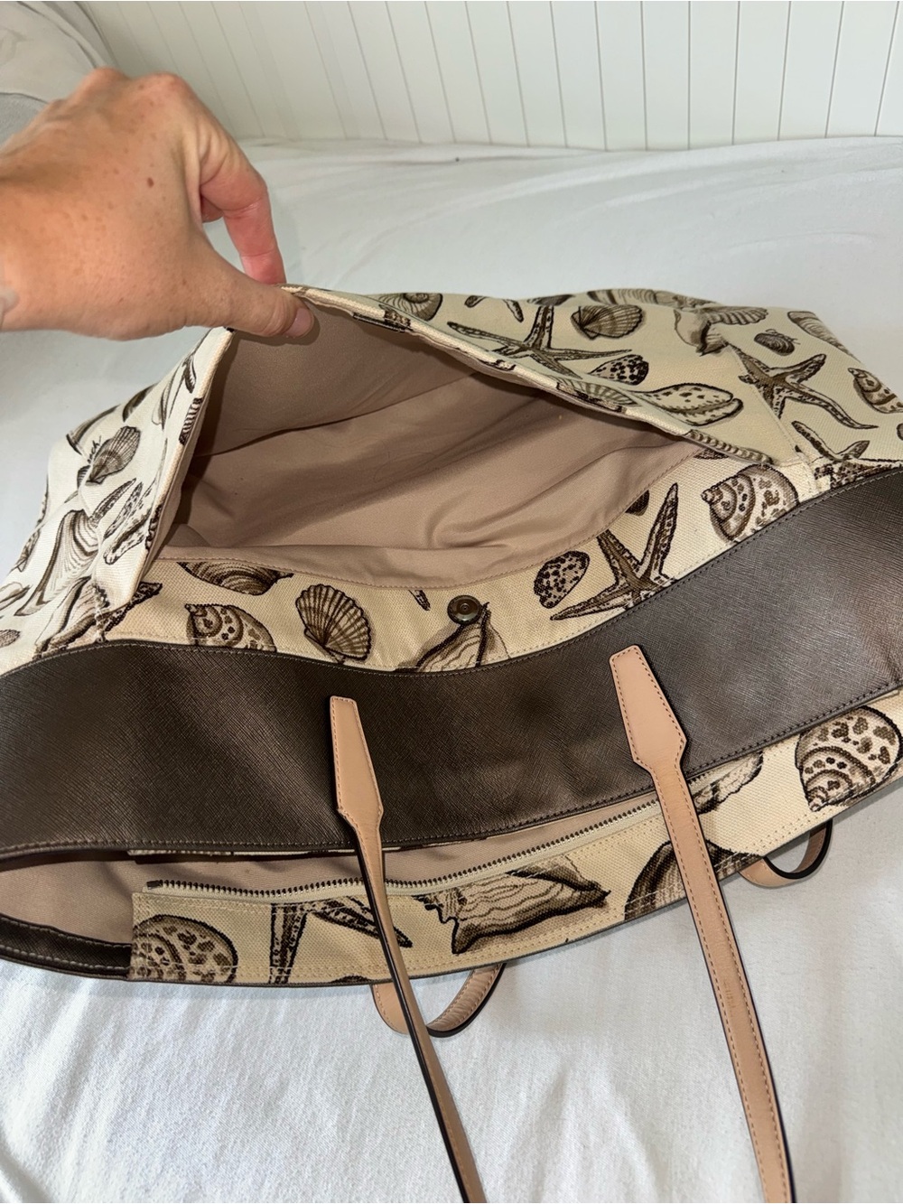 Coach Resort Seashell Print Canvas Tote Bag - Picture 8 of 9